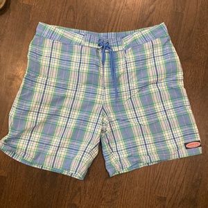 Excellent condition vineyard vines mens blue and green swim shorts.Size 38 waist